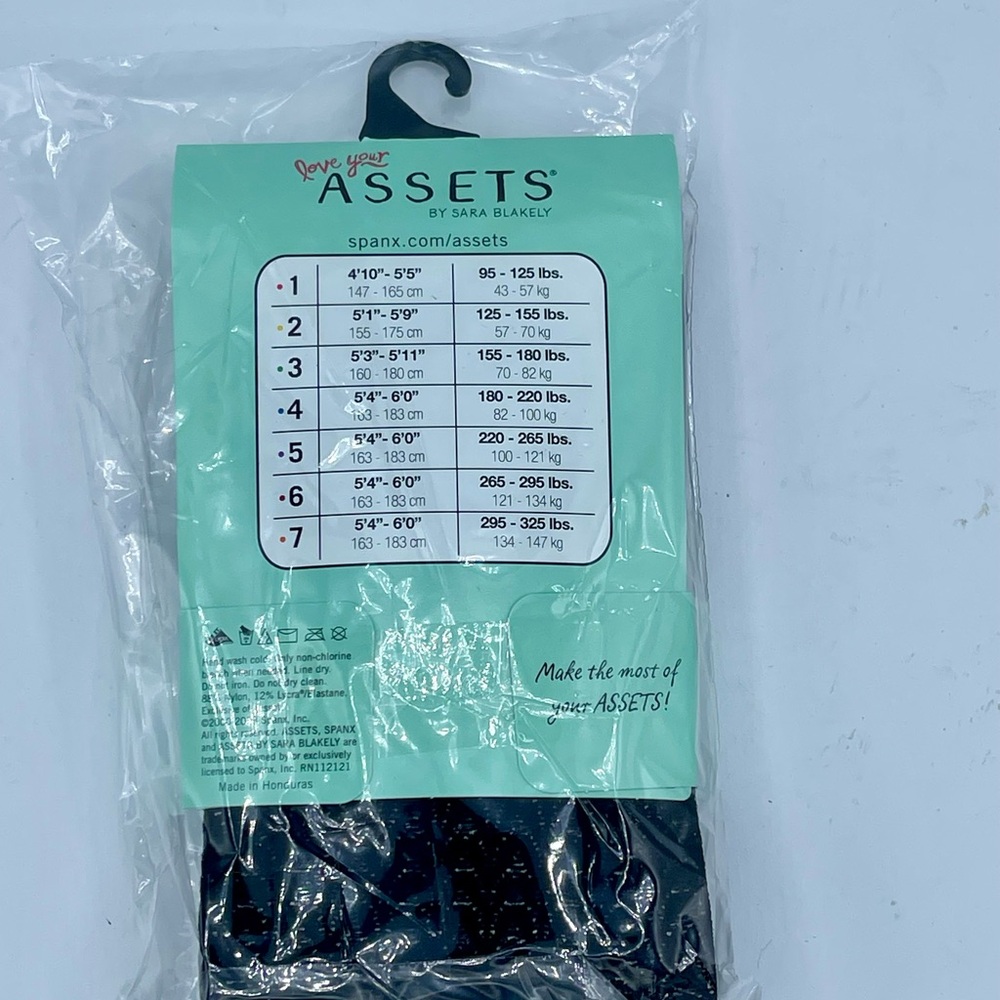 New Loving By Assets by Sara Beckley Shaping BlackTights Size 4 (180-220) - Picture 3 of 8